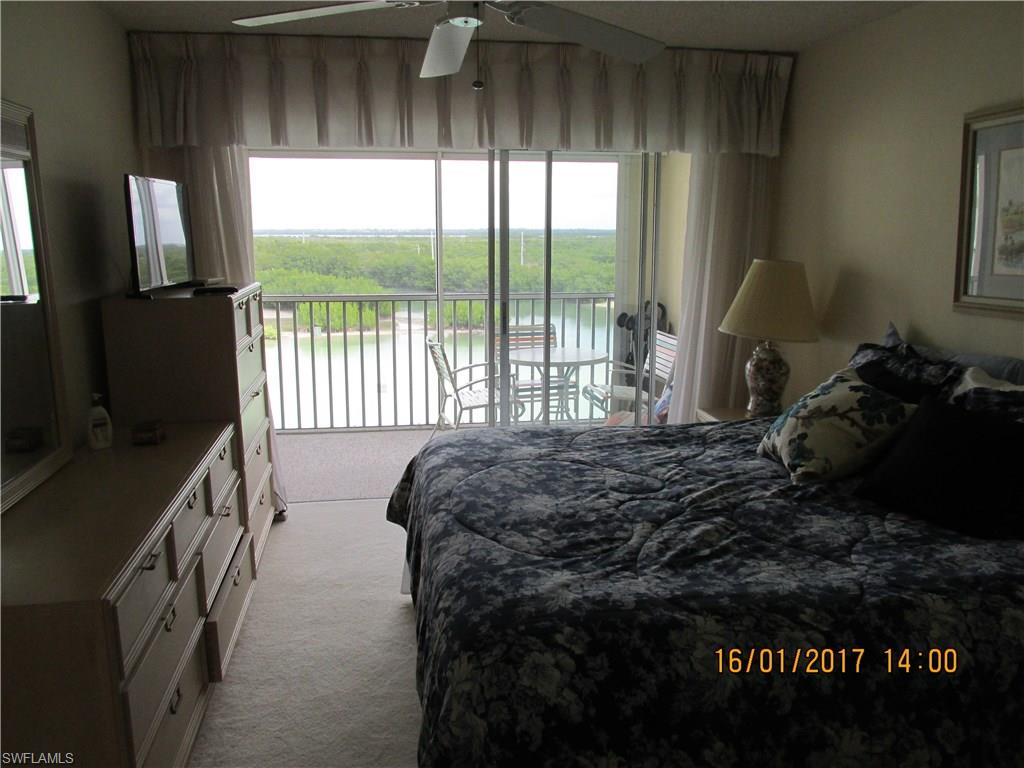 CASA BONITA ROYALE - Residential
