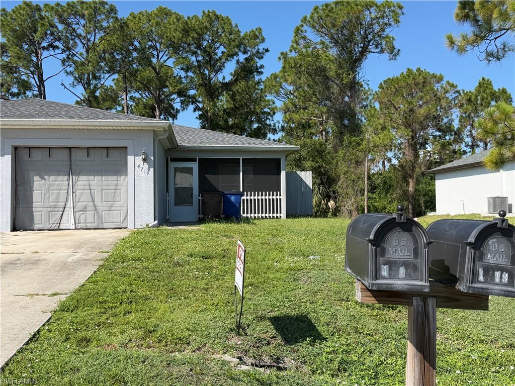Excellent location! 3 bedrooms, 2 full baths, 1 car garage, title flooring throughout, spacious living areas. Conveniently situated near Daniels Parkway, Lee Blvd, Sunshine Blvd, I 75, and Southwest Florida International airport(RSW), providing easy access to shopping, dinning, schools, and mayor highways.