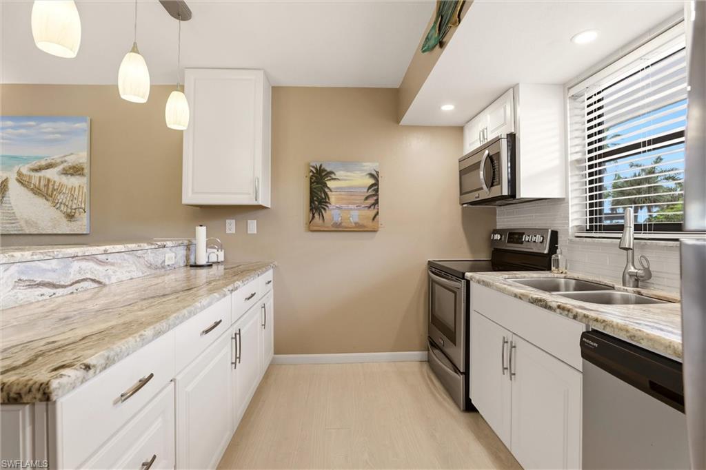 ANGLERS COVE - Residential