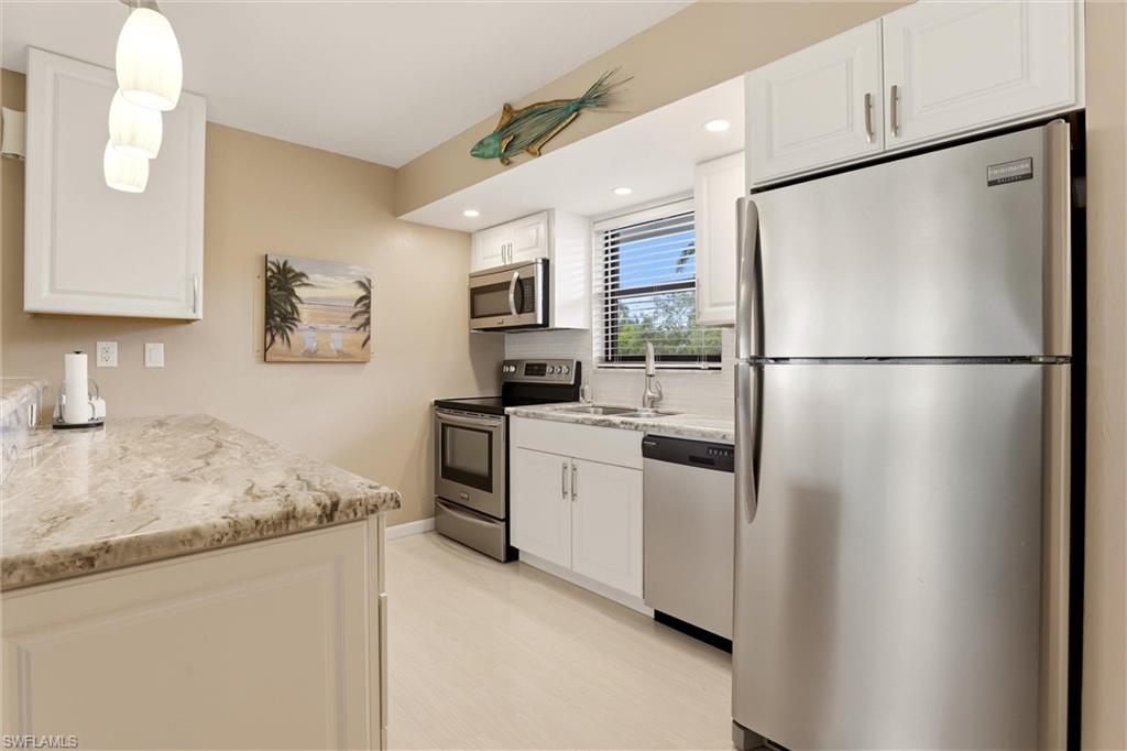 ANGLERS COVE - Residential