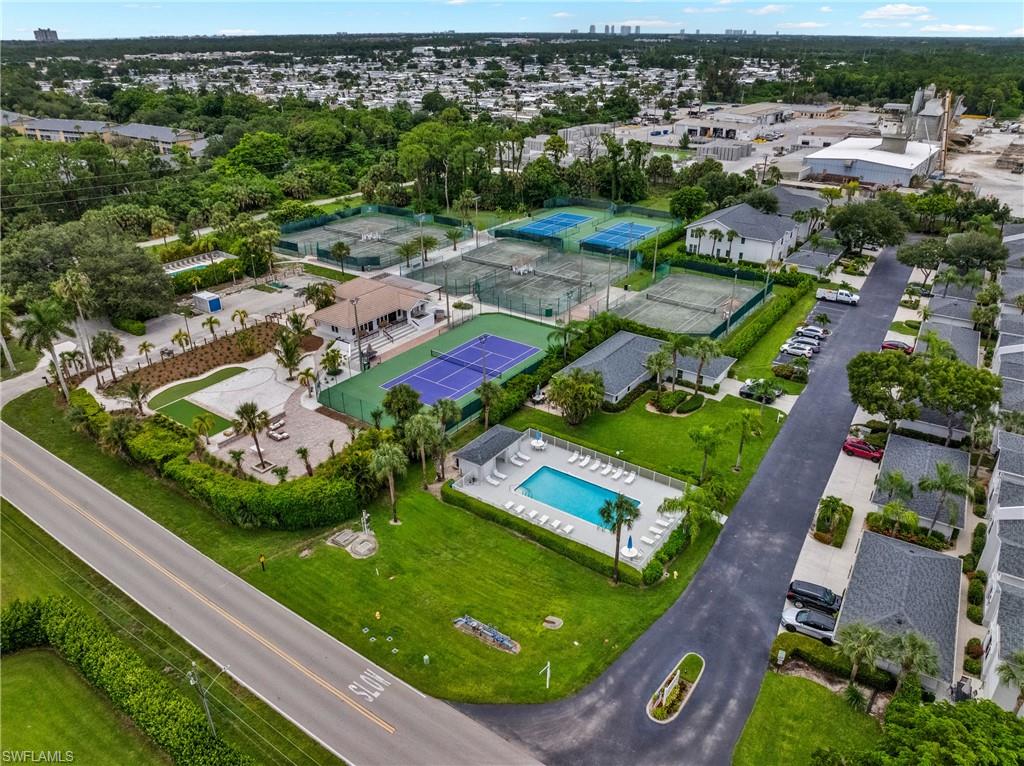 IMPERIAL GOLF ESTATES - Residential