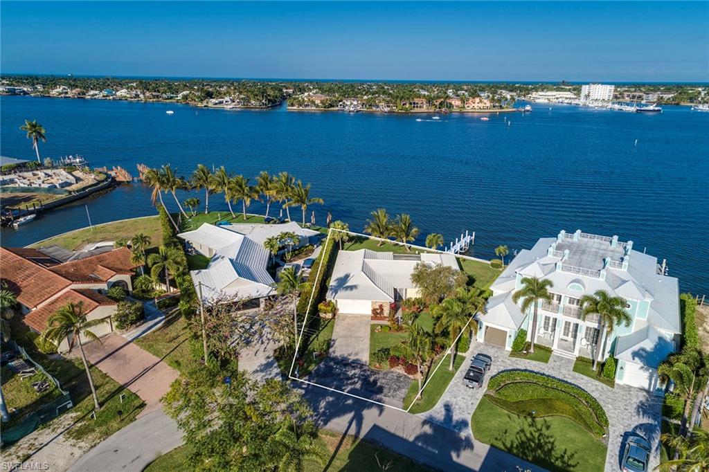ROYAL HARBOR - Residential