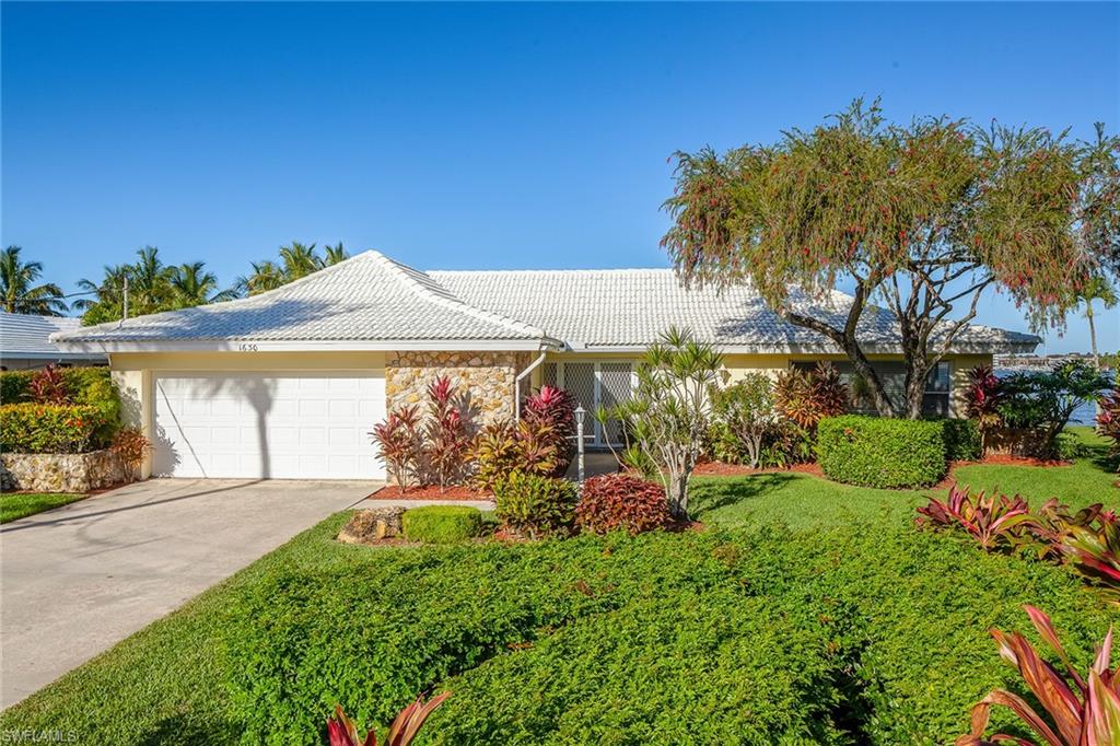 ROYAL HARBOR - Residential