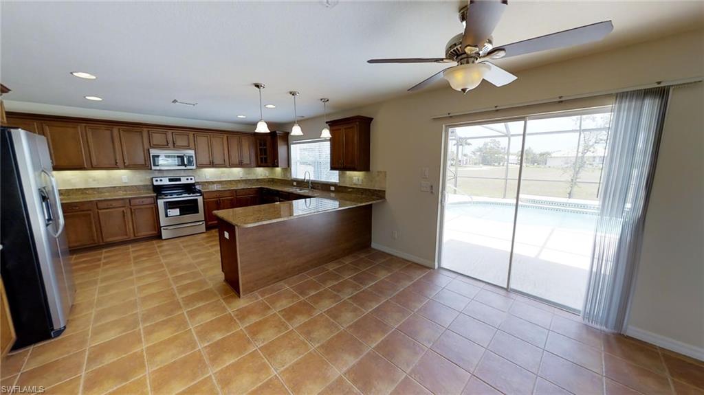 BURNT STORE LAKES - Residential