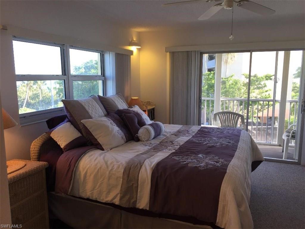 PINK SHELL VACATION VILLAS - Residential
