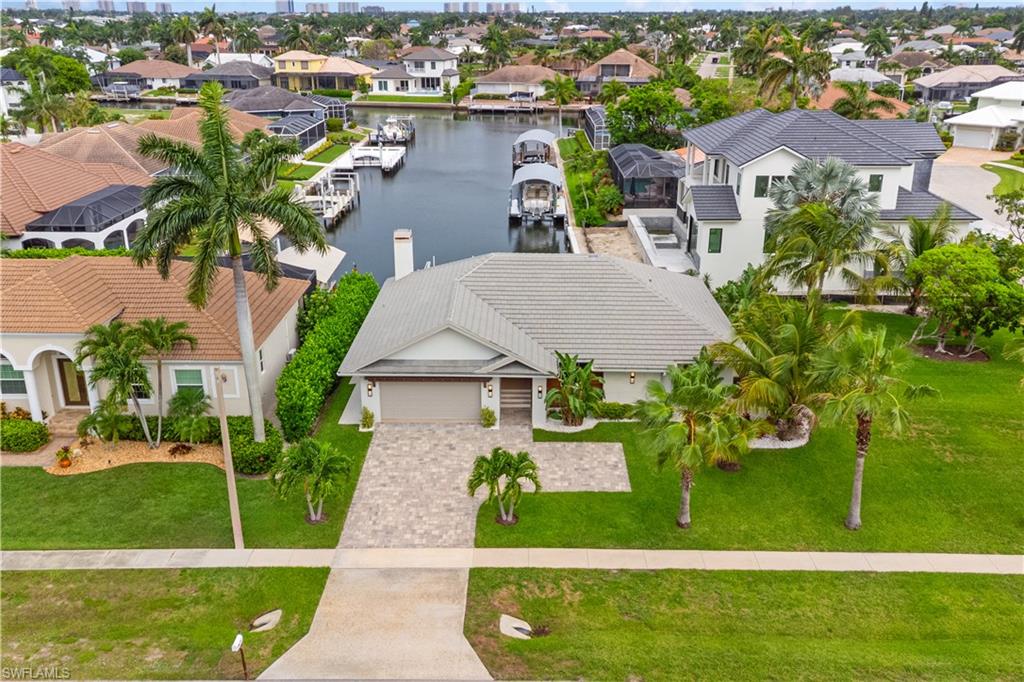 MARCO BEACH - Residential