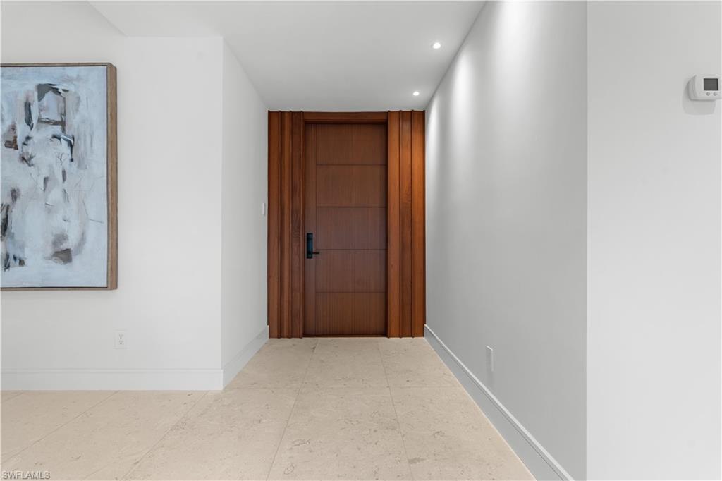 MARCO BEACH - Residential