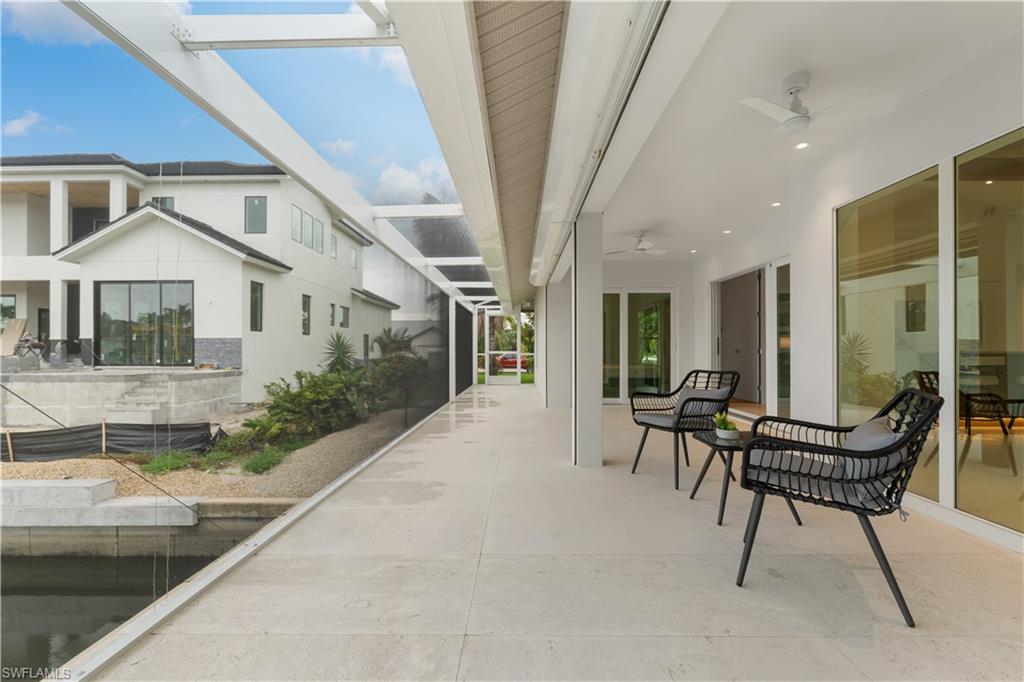 MARCO BEACH - Residential
