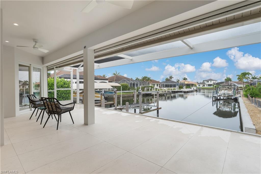 MARCO BEACH - Residential