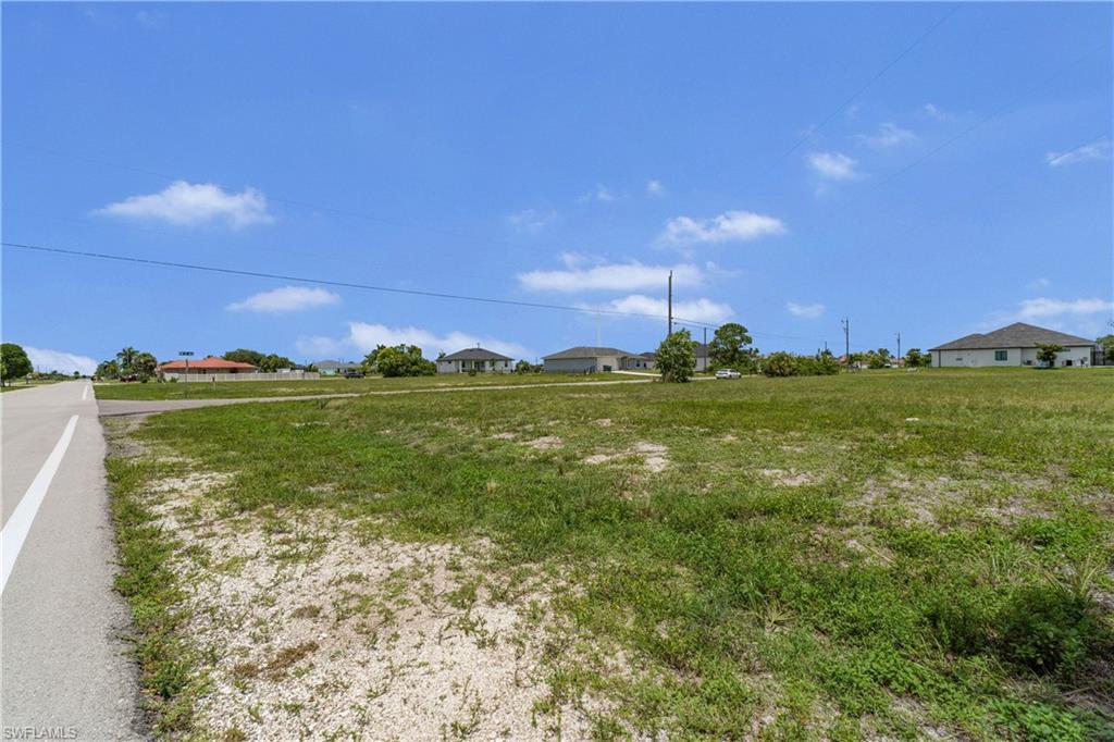 CAPE CORAL - Land
