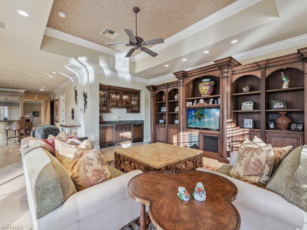 SPRING RIDGE - Residential