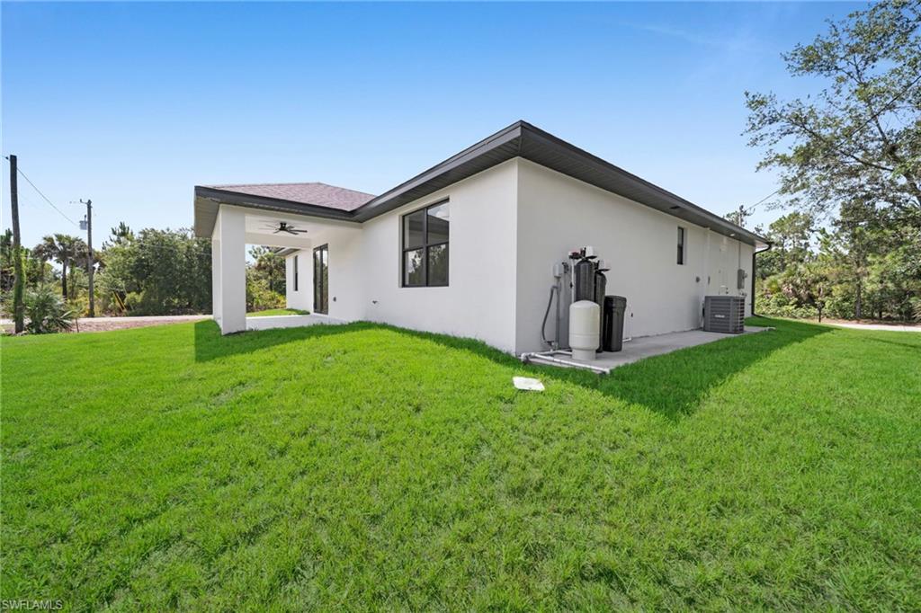 LEHIGH ACRES - Residential