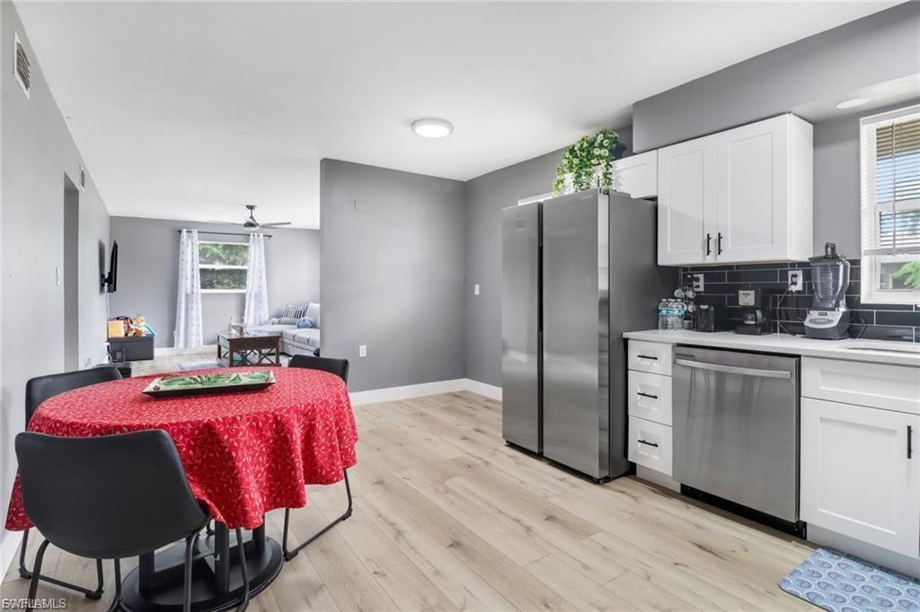 NAPLES PARK - Residential