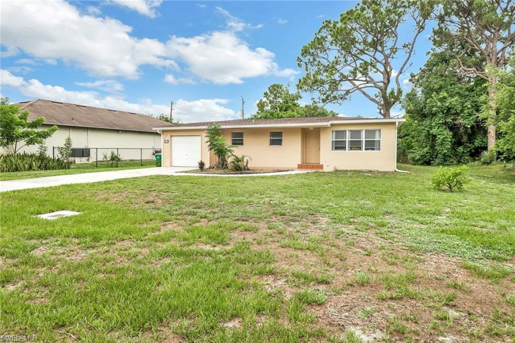 NAPLES PARK - Residential