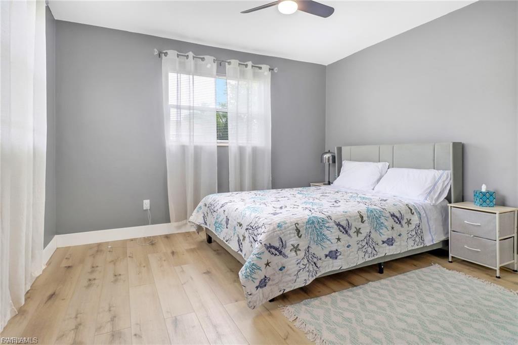 NAPLES PARK - Residential