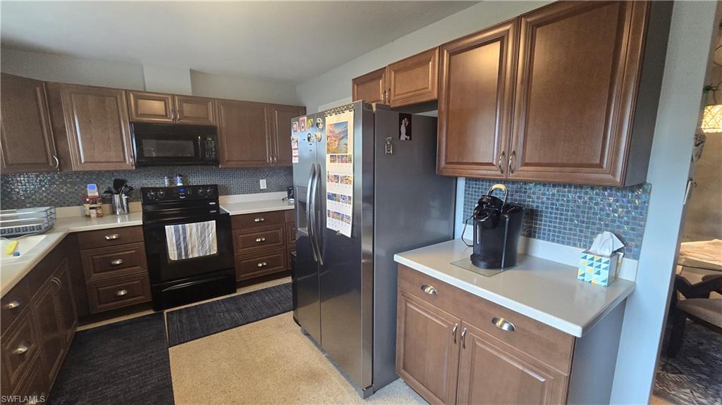 SAN CARLOS PARK - Residential Lease