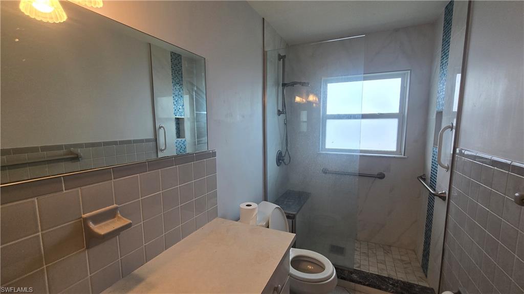 SAN CARLOS PARK - Residential Lease