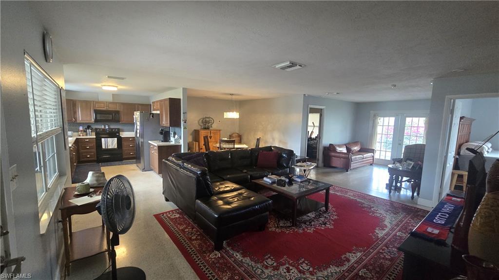 SAN CARLOS PARK - Residential Lease