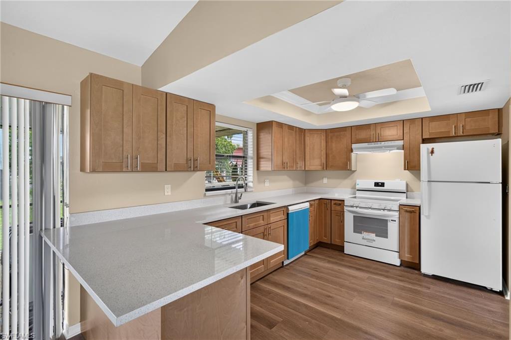 CAPE CORAL - Residential Lease