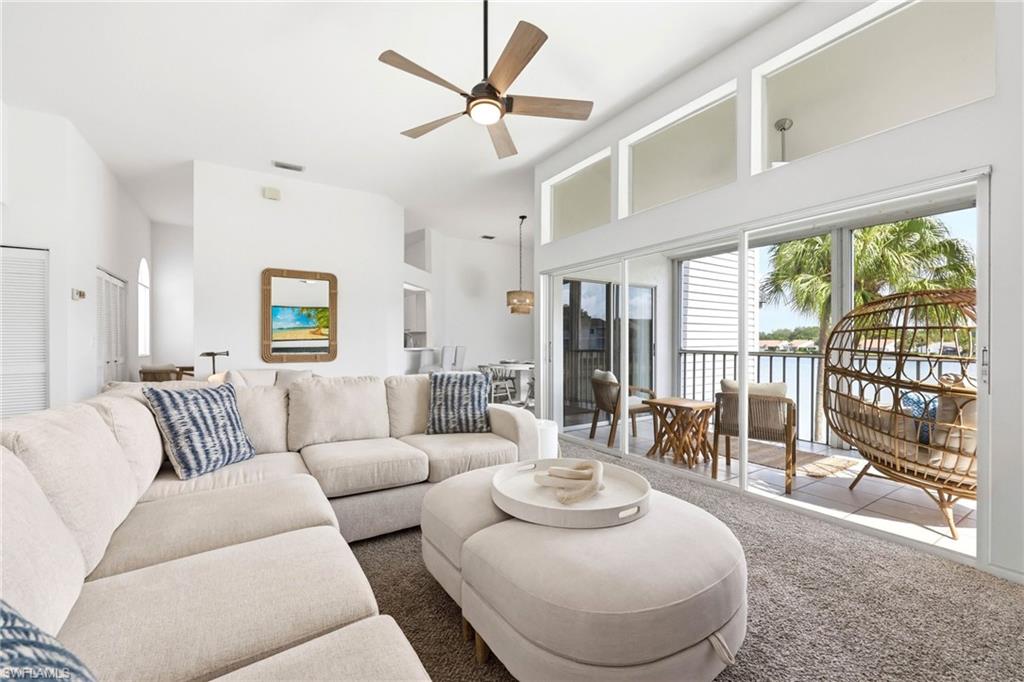 LAKESIDE CARRIAGE HOMES - Residential