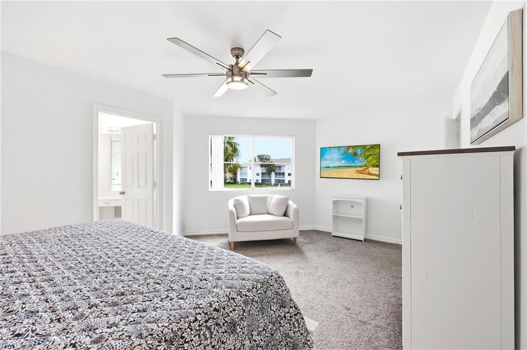 LAKESIDE CARRIAGE HOMES - Residential