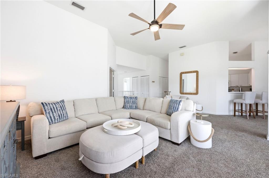 LAKESIDE CARRIAGE HOMES - Residential