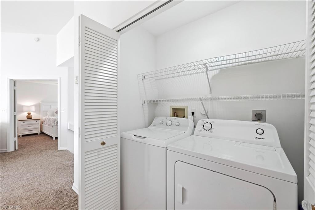 LAKESIDE CARRIAGE HOMES - Residential