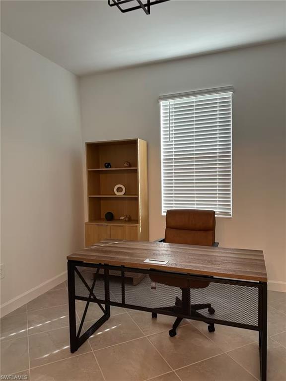 IBIS LANDING - Residential Lease