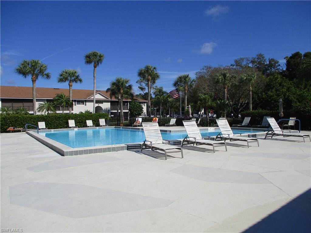 SUMMERLIN WOODS - Residential