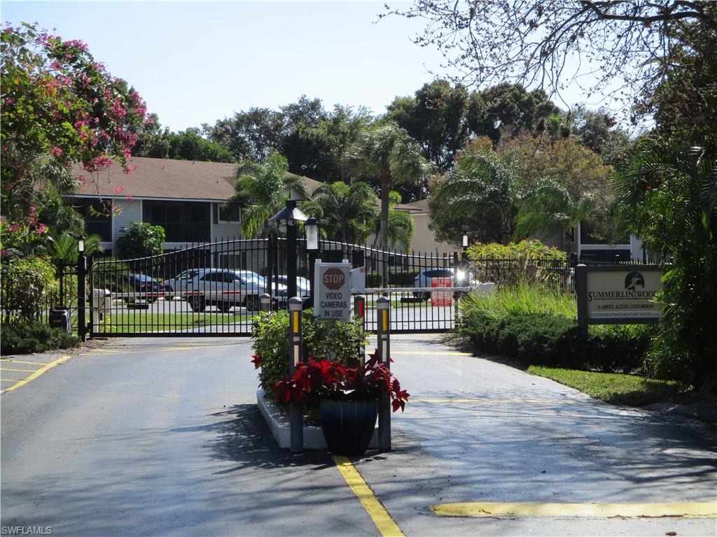 SUMMERLIN WOODS - Residential