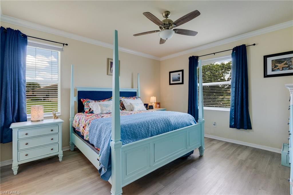 HAMPTON LAKES - Residential