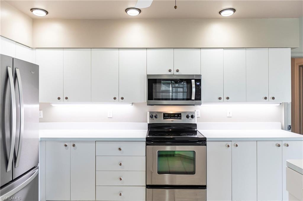 CROSS CREEK ESTATES - Residential