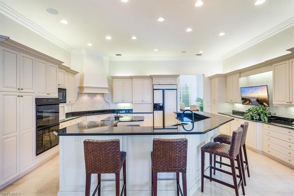 BAY LAUREL ESTATES - Residential
