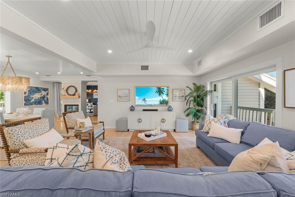 SHELL HARBOR - Residential