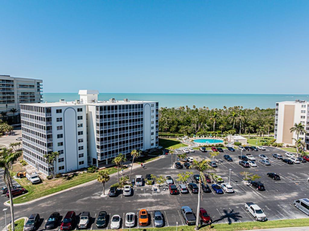 VANDERBILT TOWERS - Residential Lease