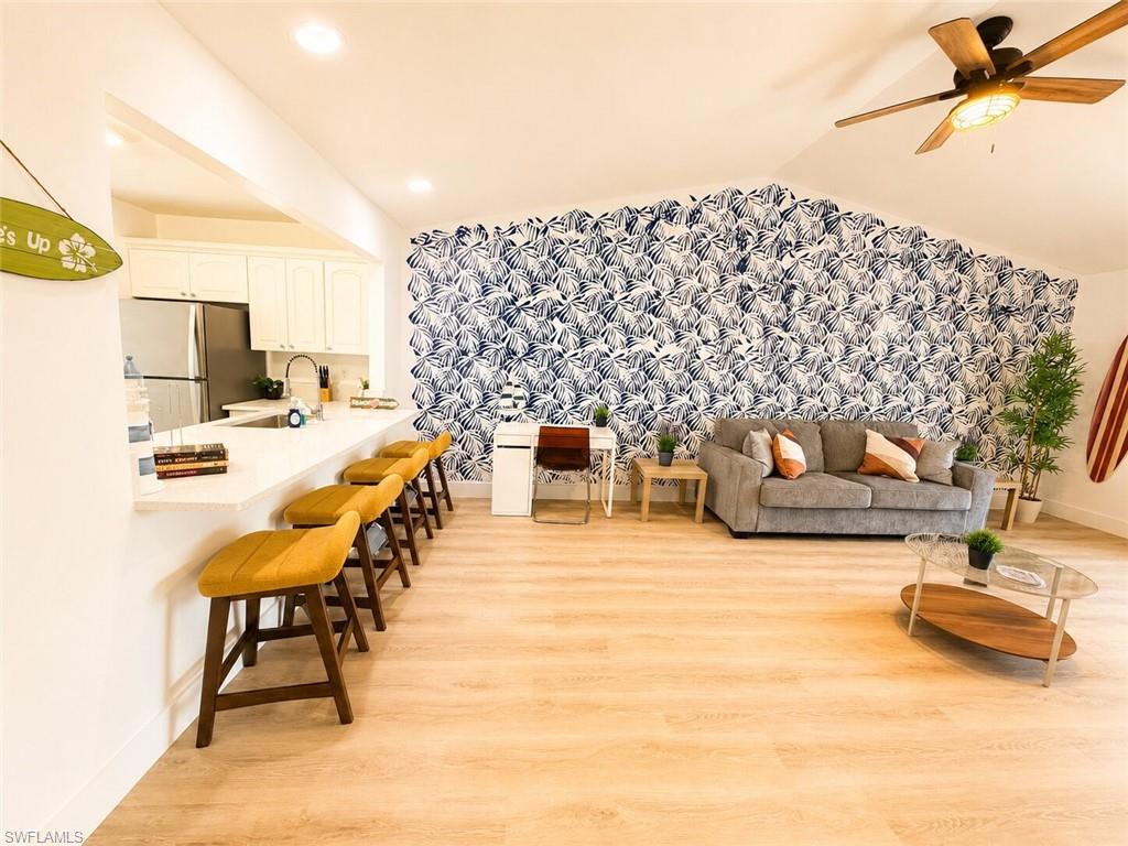 RIVIERA COLONY - Residential Income