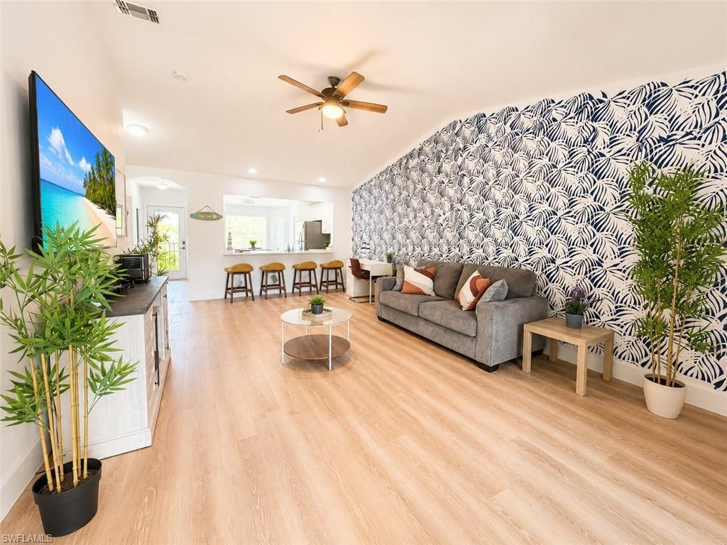 RIVIERA COLONY - Residential Income