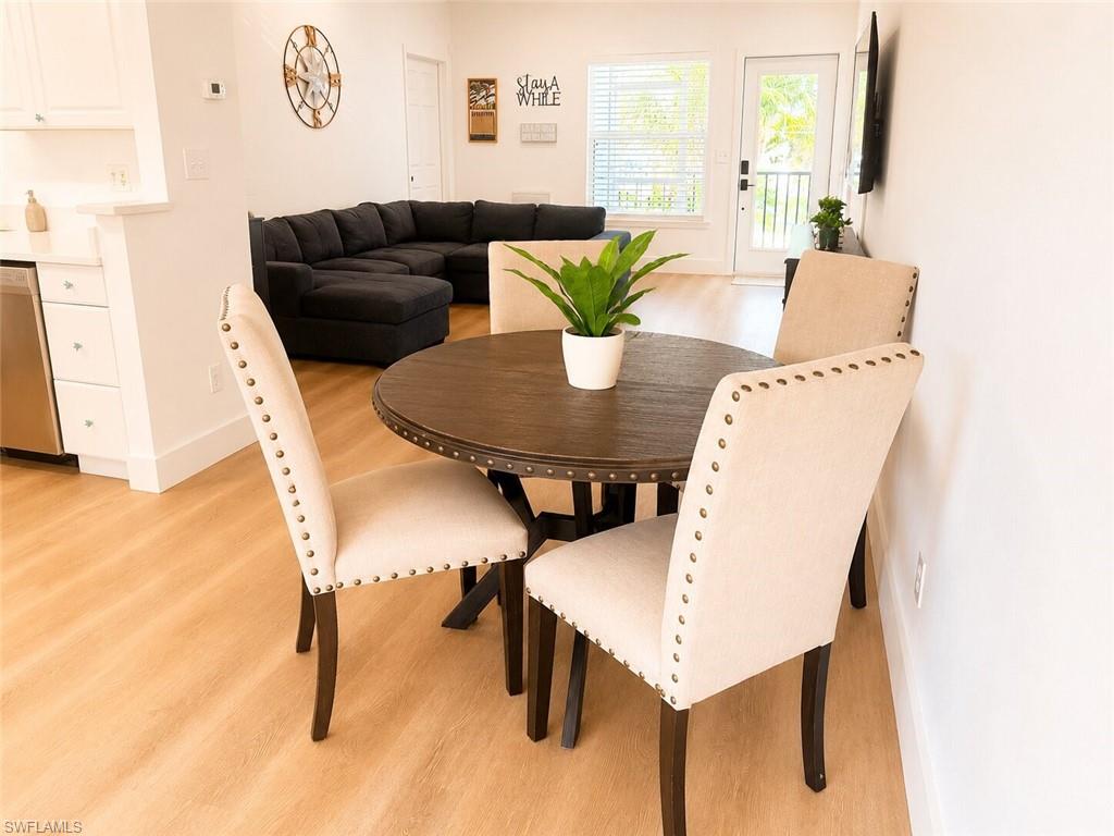 RIVIERA COLONY - Residential Income