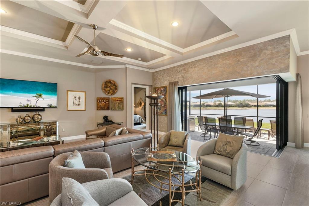 WINDING CYPRESS - Residential