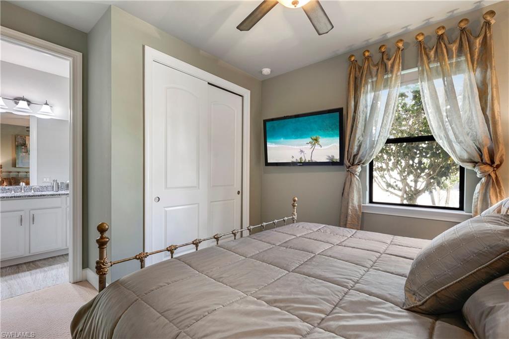 WINDING CYPRESS - Residential