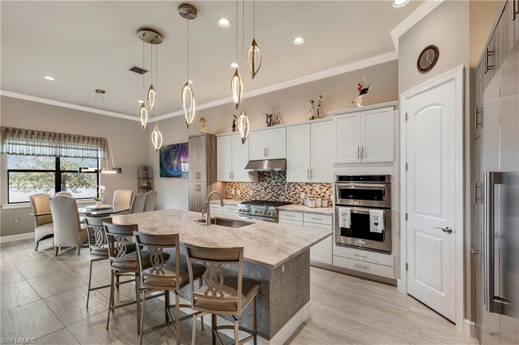 WINDING CYPRESS - Residential
