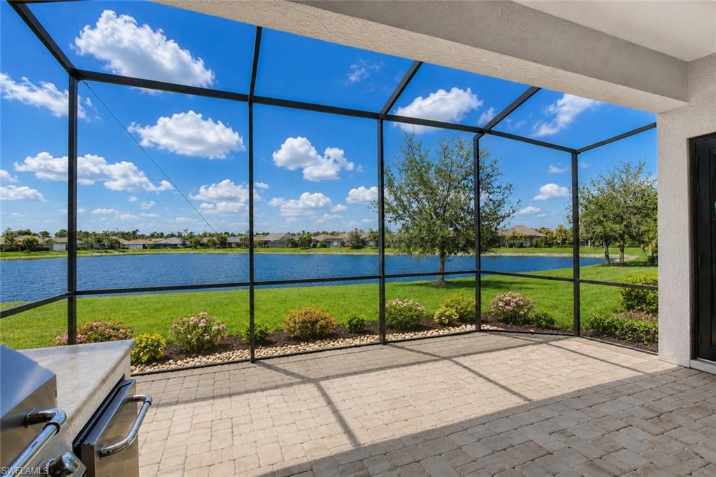 WINDING CYPRESS - Residential