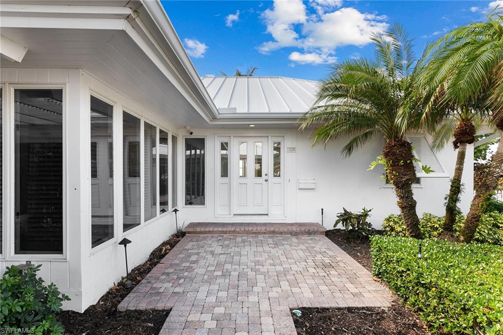 OLDE NAPLES - Residential