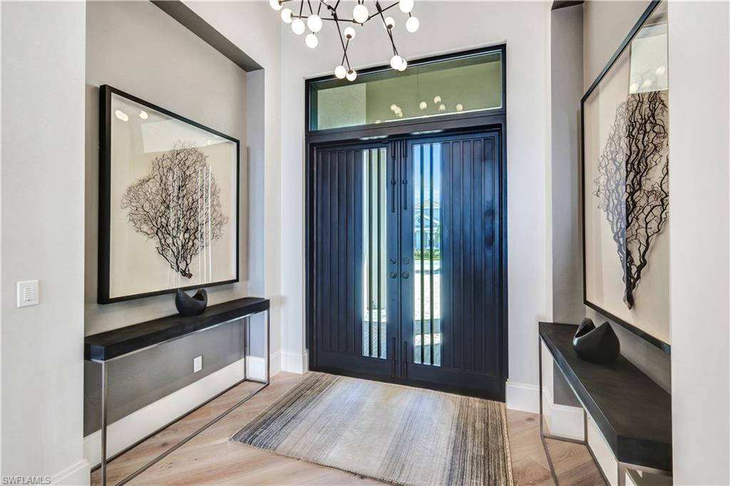 ESPLANADE LAKE CLUB - Residential