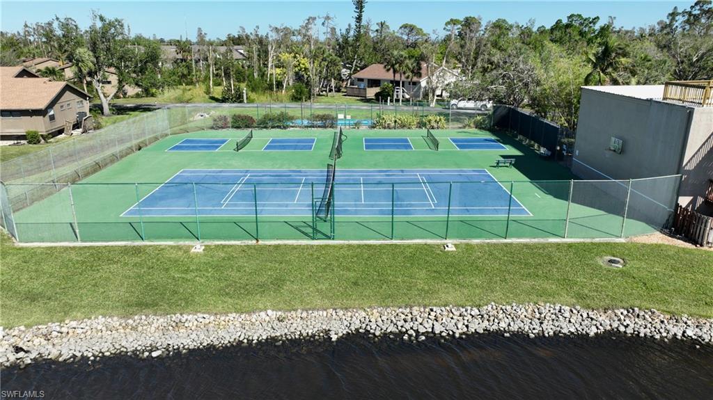 ISLAND PARK VILLAGE - Residential