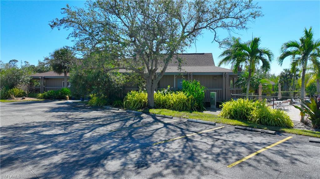 ISLAND PARK VILLAGE - Residential