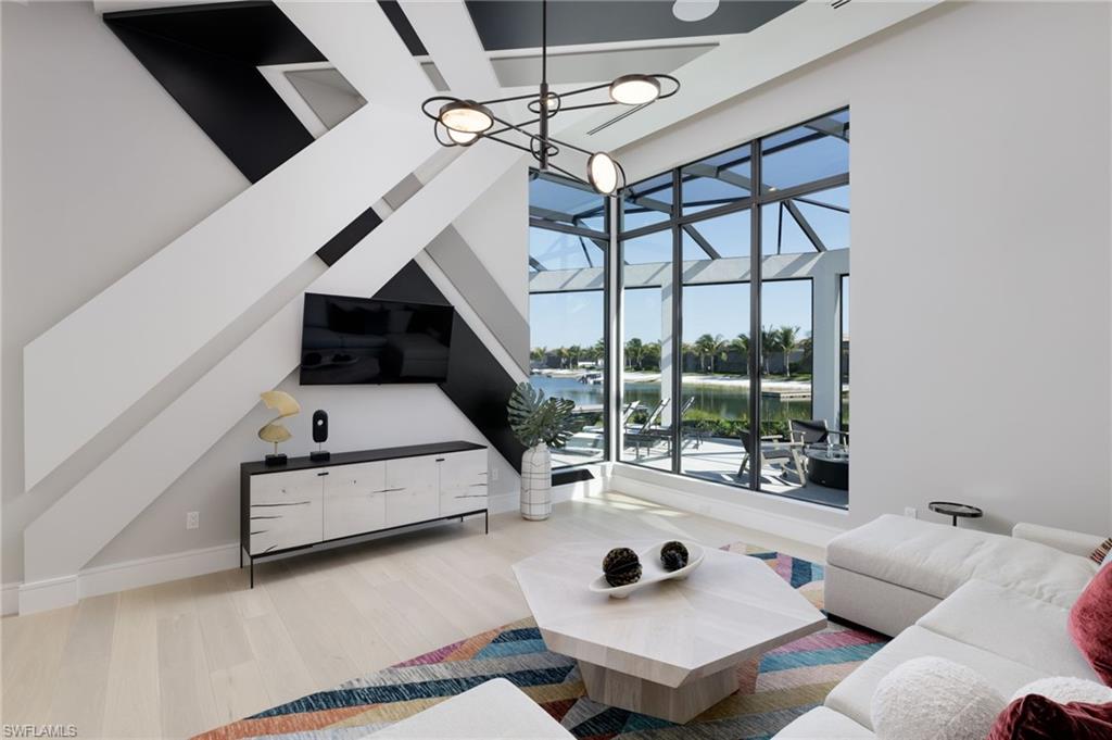 SAN LORENZO - Residential