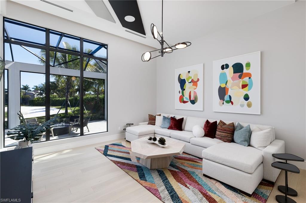 SAN LORENZO - Residential