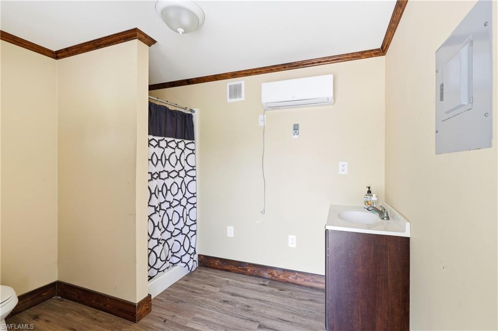 MONTURA RANCH ESTATES - Residential