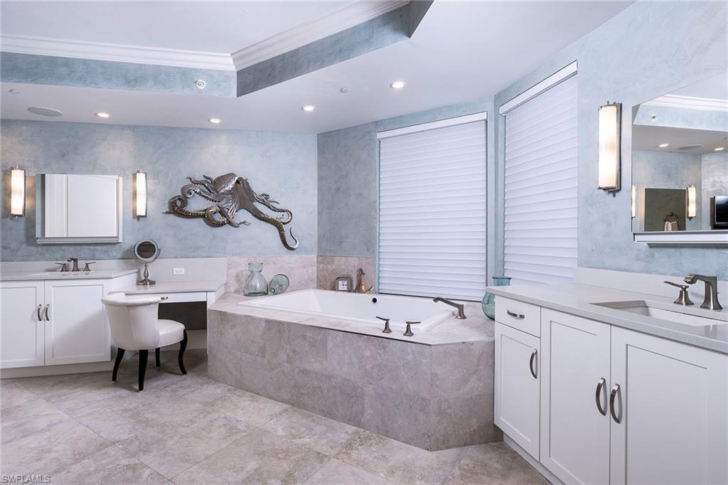 AQUA - Residential
